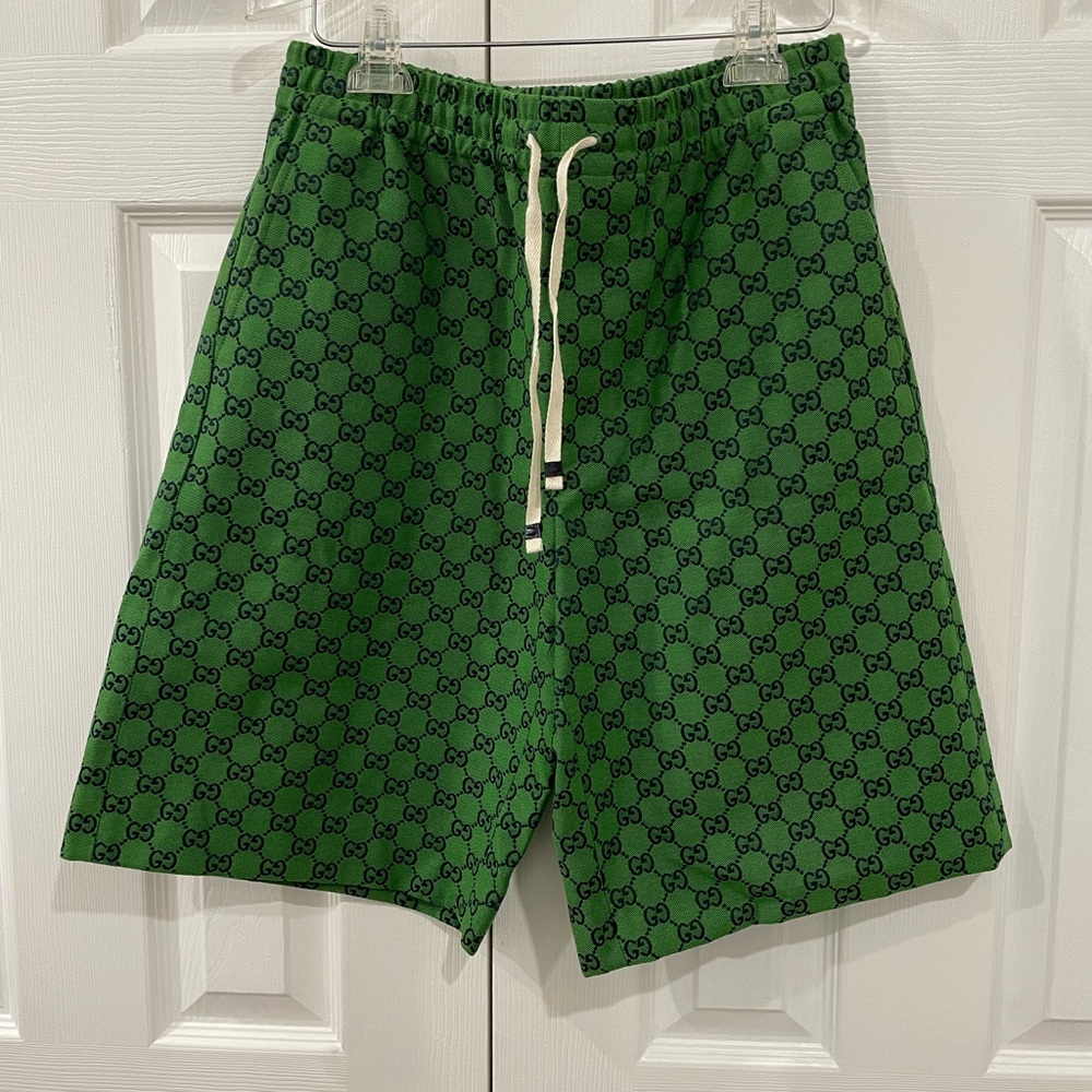 Gucci Men’s green canvas shorts IT48/ US 34